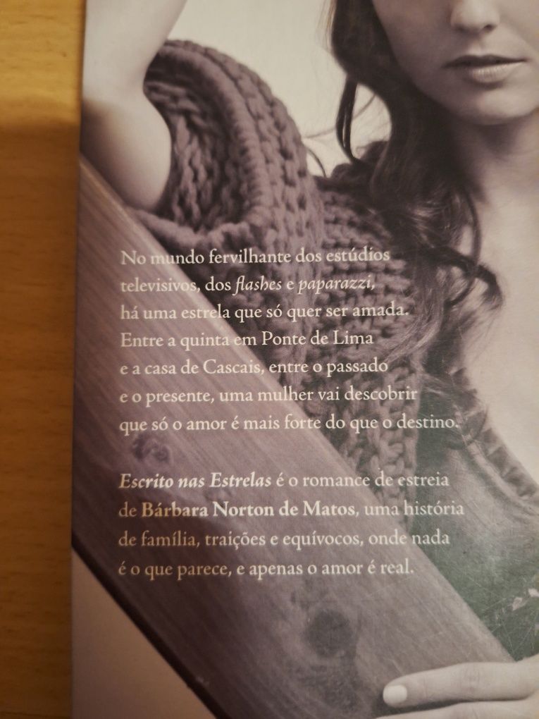 Livro Escrito nas estrelas