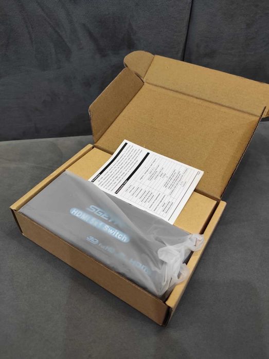 SGEYR Rozdzielacz SWITCH przełącznik HDMI 5 w 1 z Pilotem