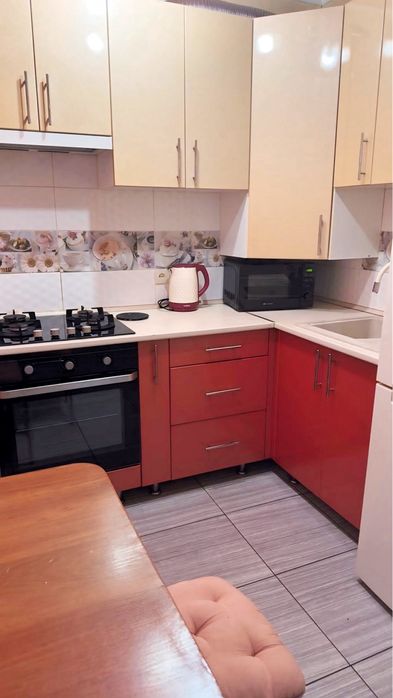 Подобово 1 кімнатна квартира(центр) студія. Виписка документів