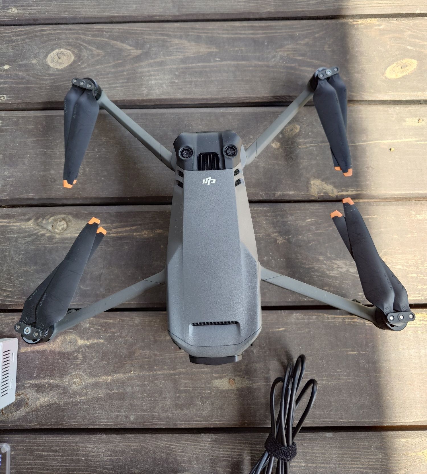 DJI Mavic 3 Pro 2 baterie, ładowarka i zestaw filtrów ND Freewell