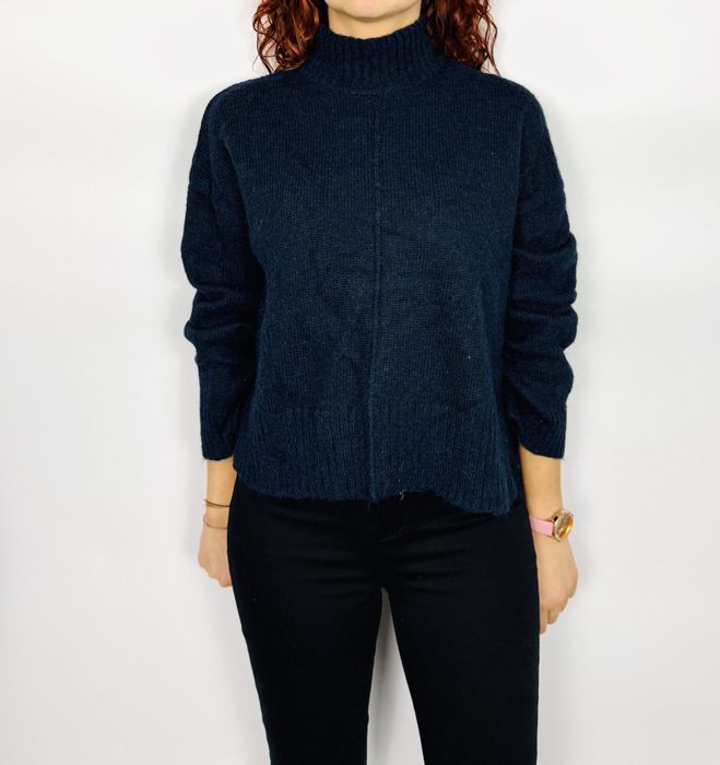 Granatowy sweter z golfem M/L 38/40 Primark