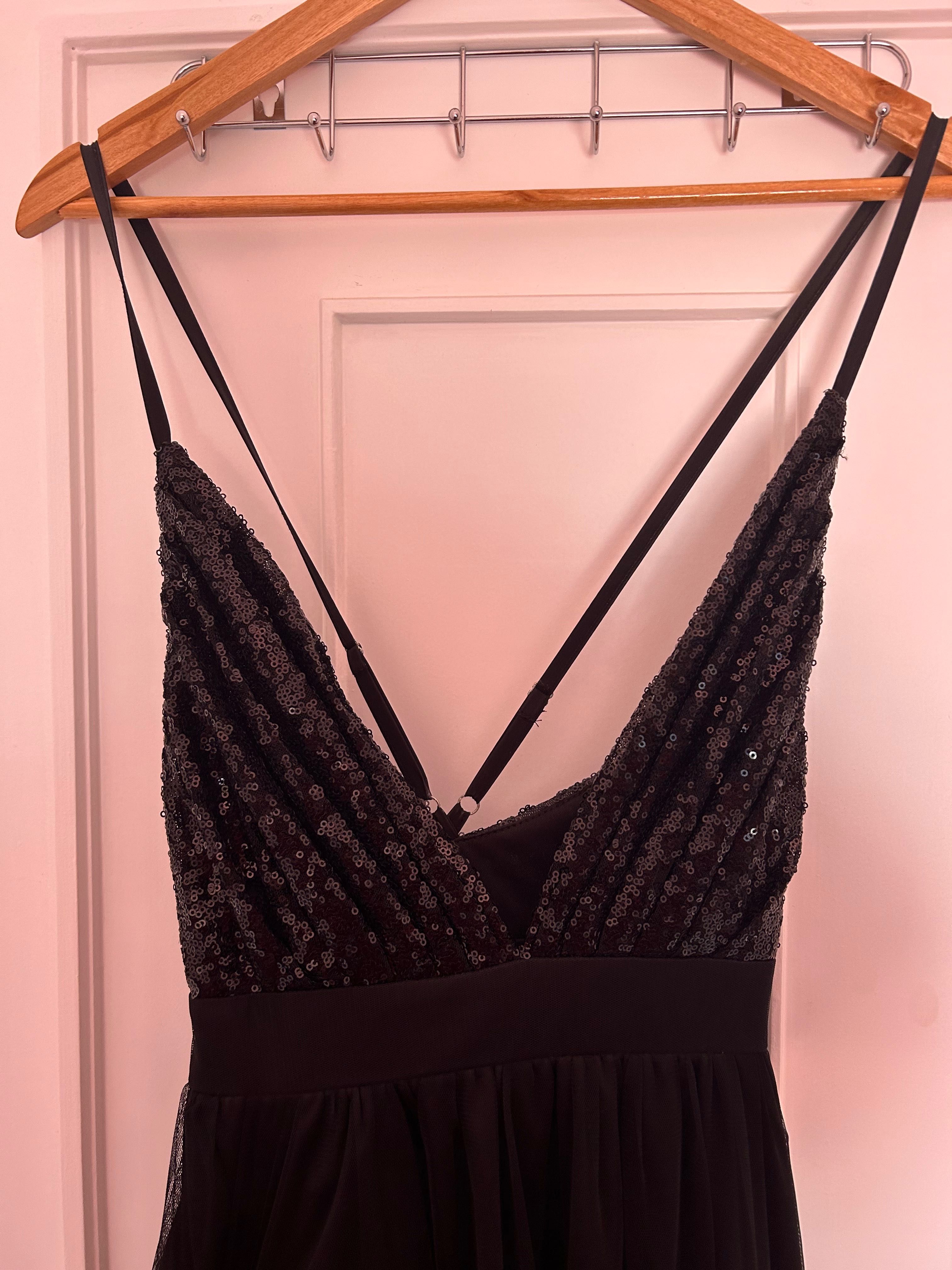 Vestido Preto Brilhante