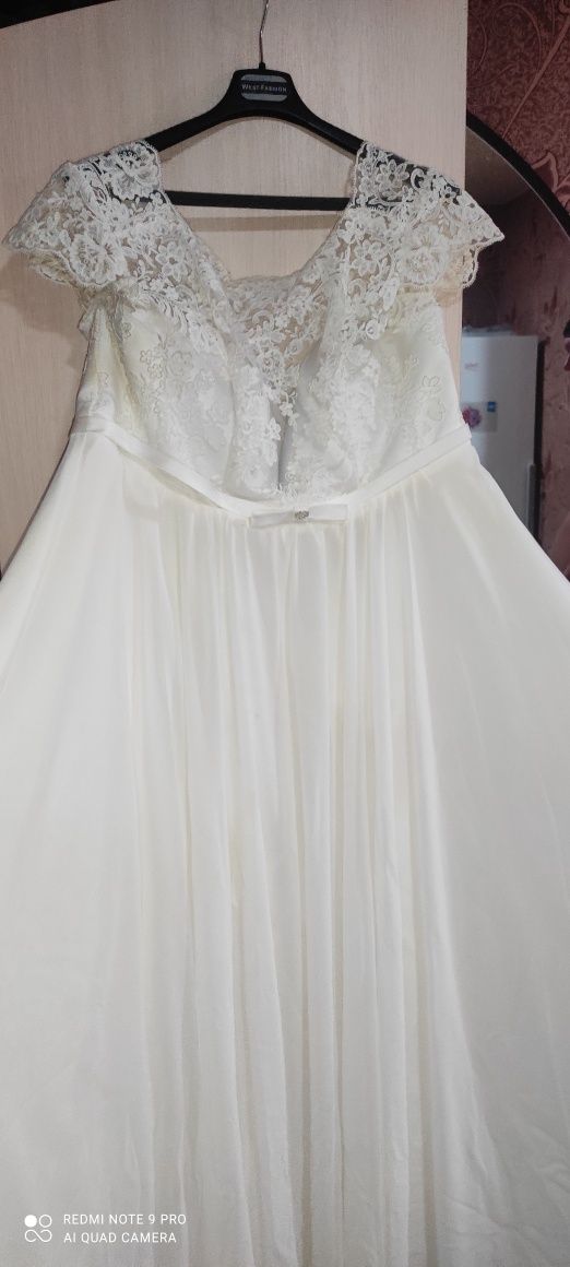 Весільна сукня 54-60 розмір