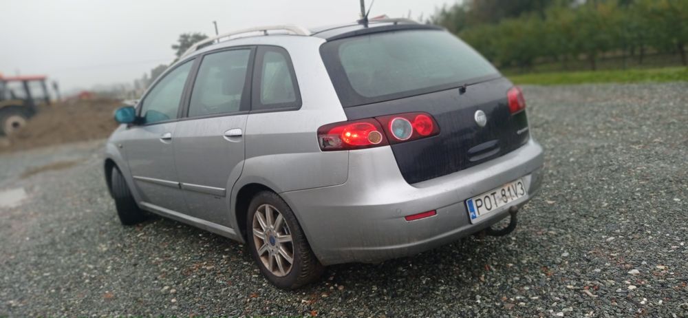 Fiat Croma 1.9 JTD ! panorama ! hak ! isofix !  skrzynia 6 biegów !