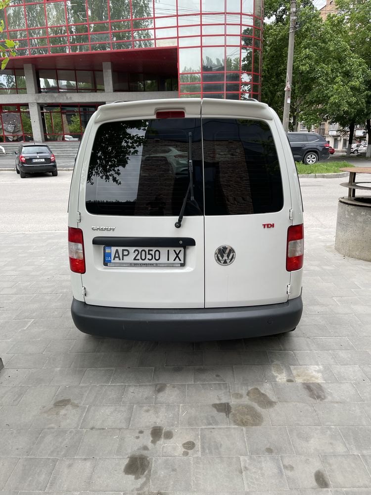 Volkswagen Caddy 2.0 дизель