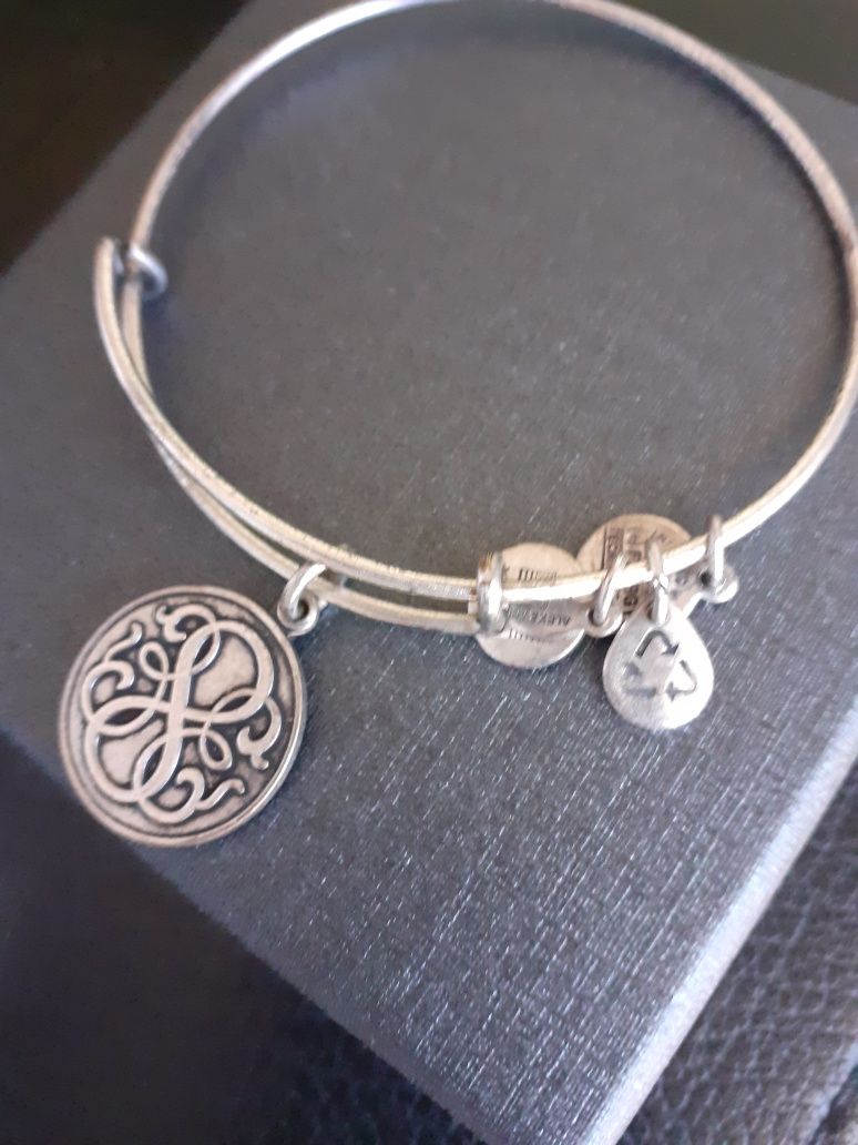 Pulseira original Alex and Ani