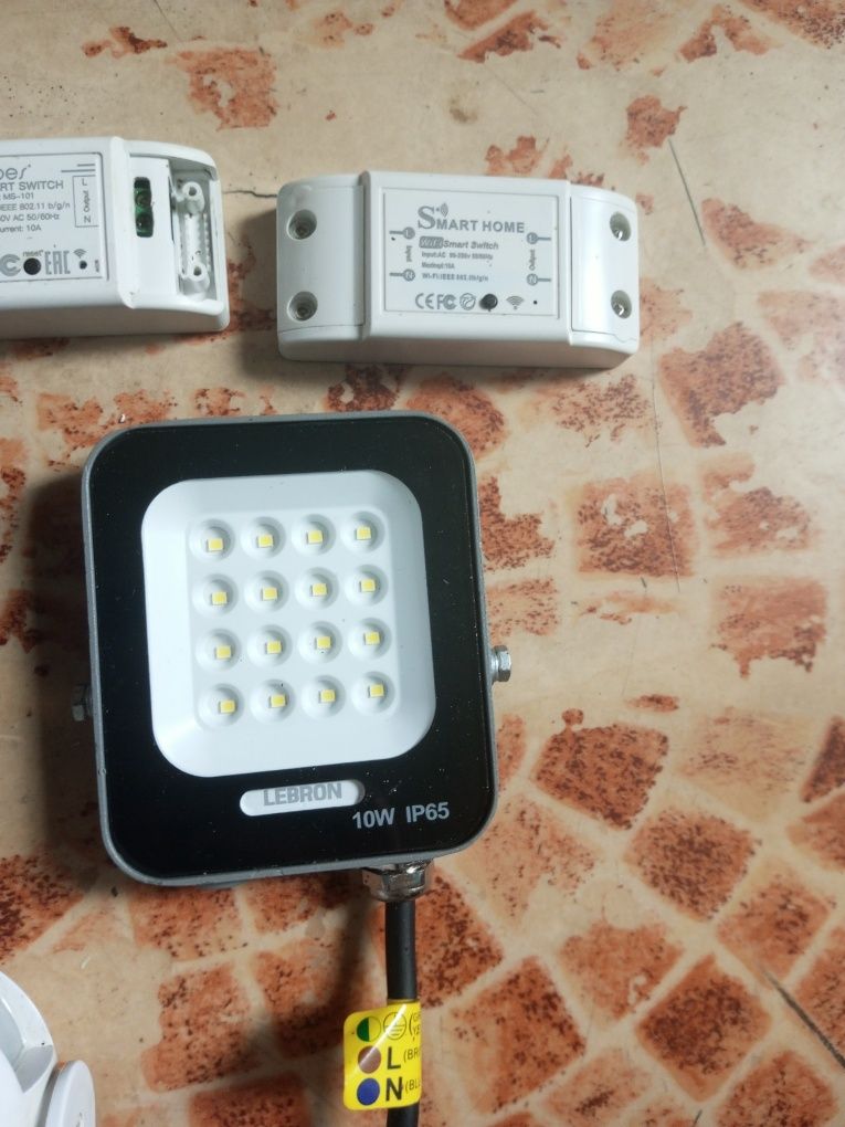 Wi-Fi реле Smart Switch, лампы, датчик