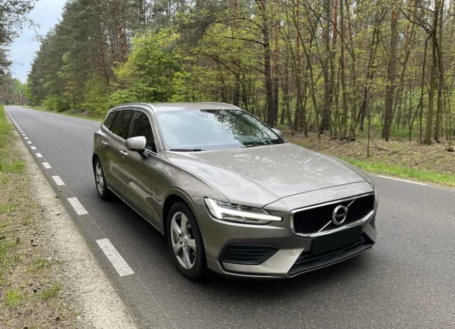 Volvo V60 B4 D Momentum Pro 2019