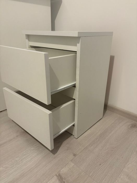 Szafka nocna biała Zarezerwowane