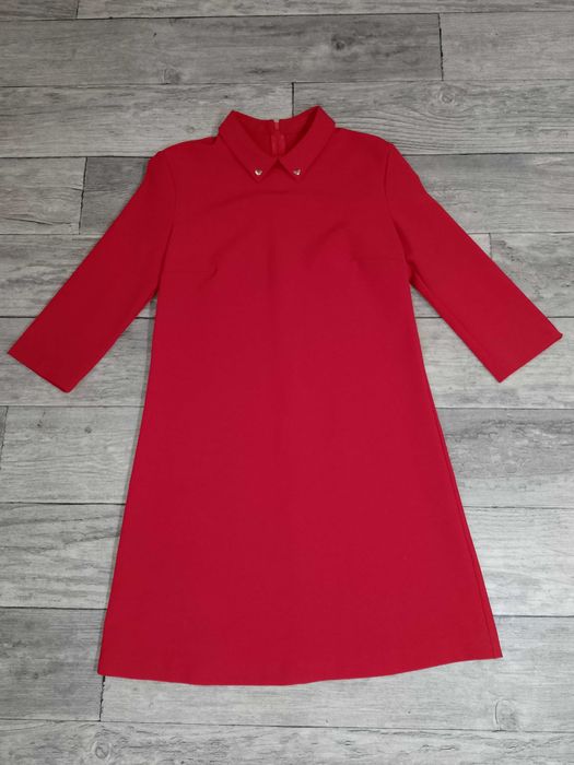 Świąteczna czerwona sukienka Mohito