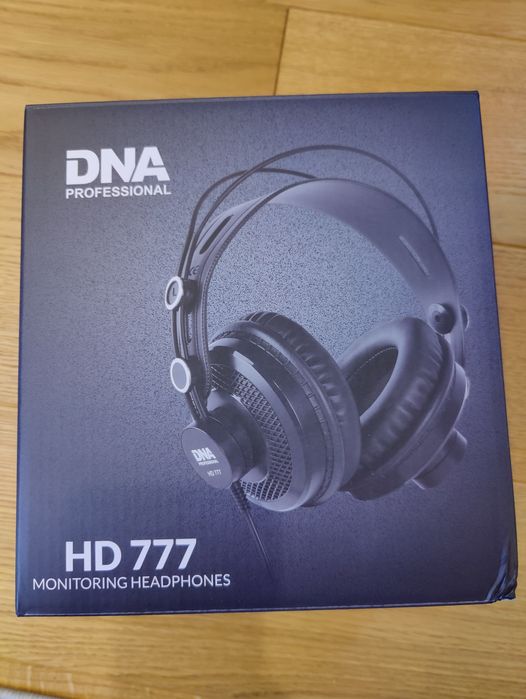 Słuchawki DNA HD 777 nowe