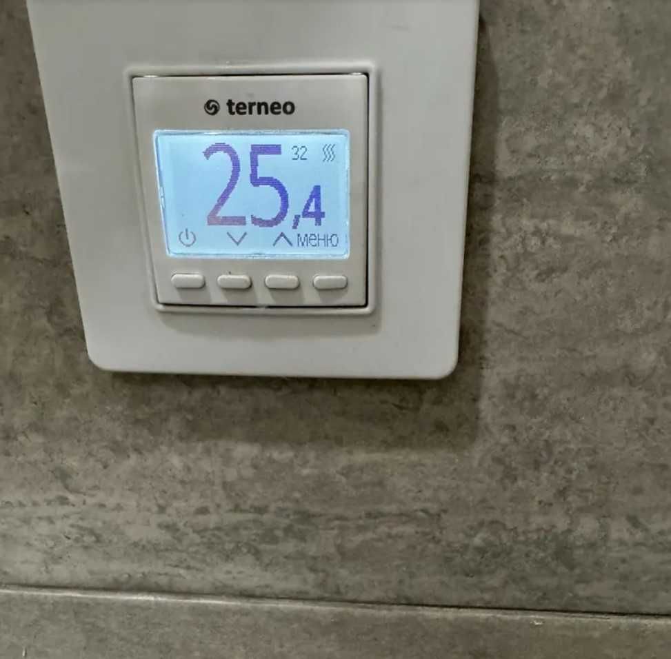 Продаж 2к квартири 45м² на вул. Кубанської України