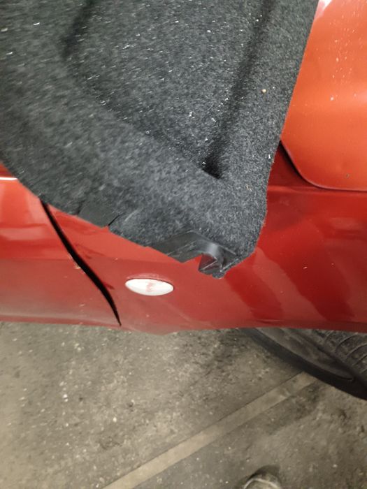 Półka bagażnika Suzuki Swift mk7 od 2010 roku