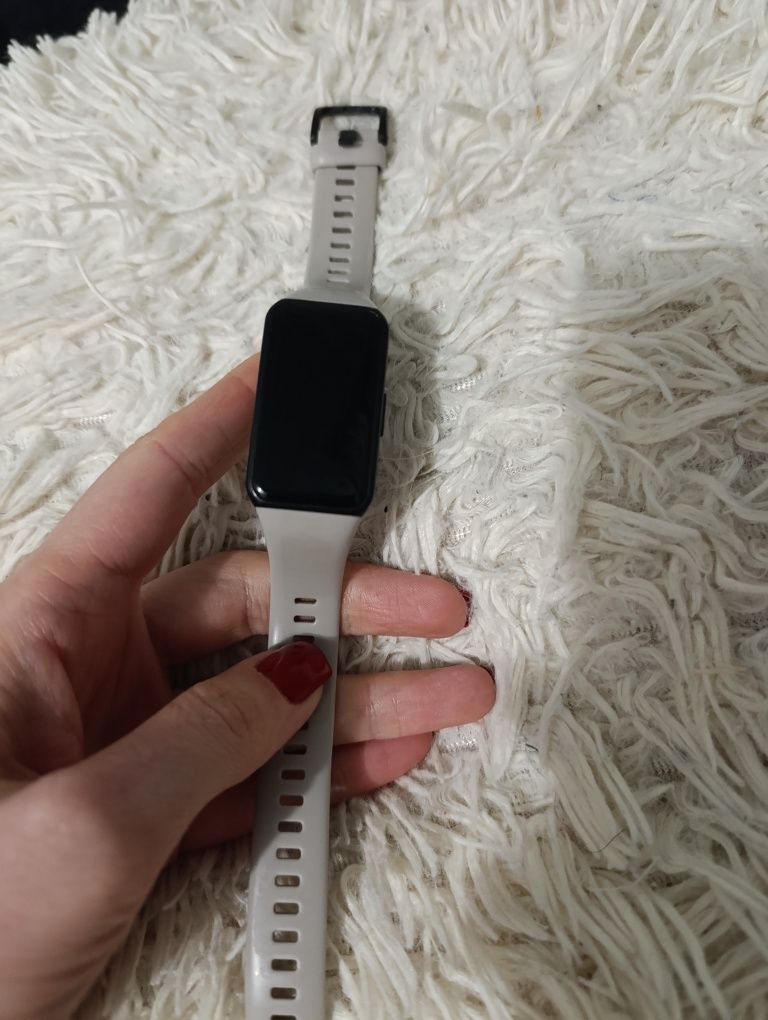 Смарт годинник Honor Band 6