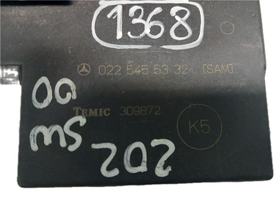 Módulo genérico MERCEDES-BENZ Classe E Carrinha (S210)