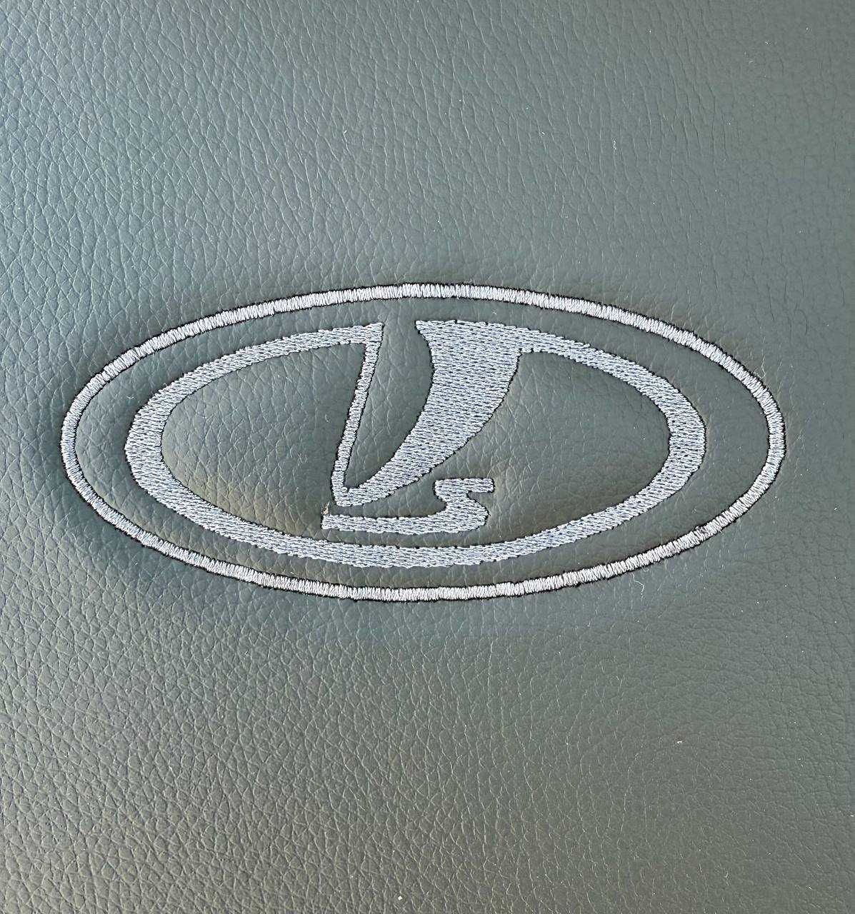 Чехлы в салон ВАЗ 2110 (LADA) Экокожа Полный комплект Модельные