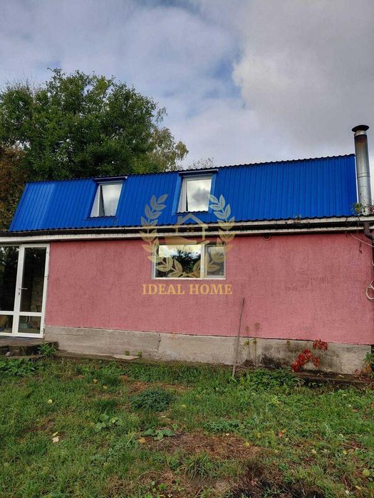 Продам будинок у Півці,Можливо під виплату