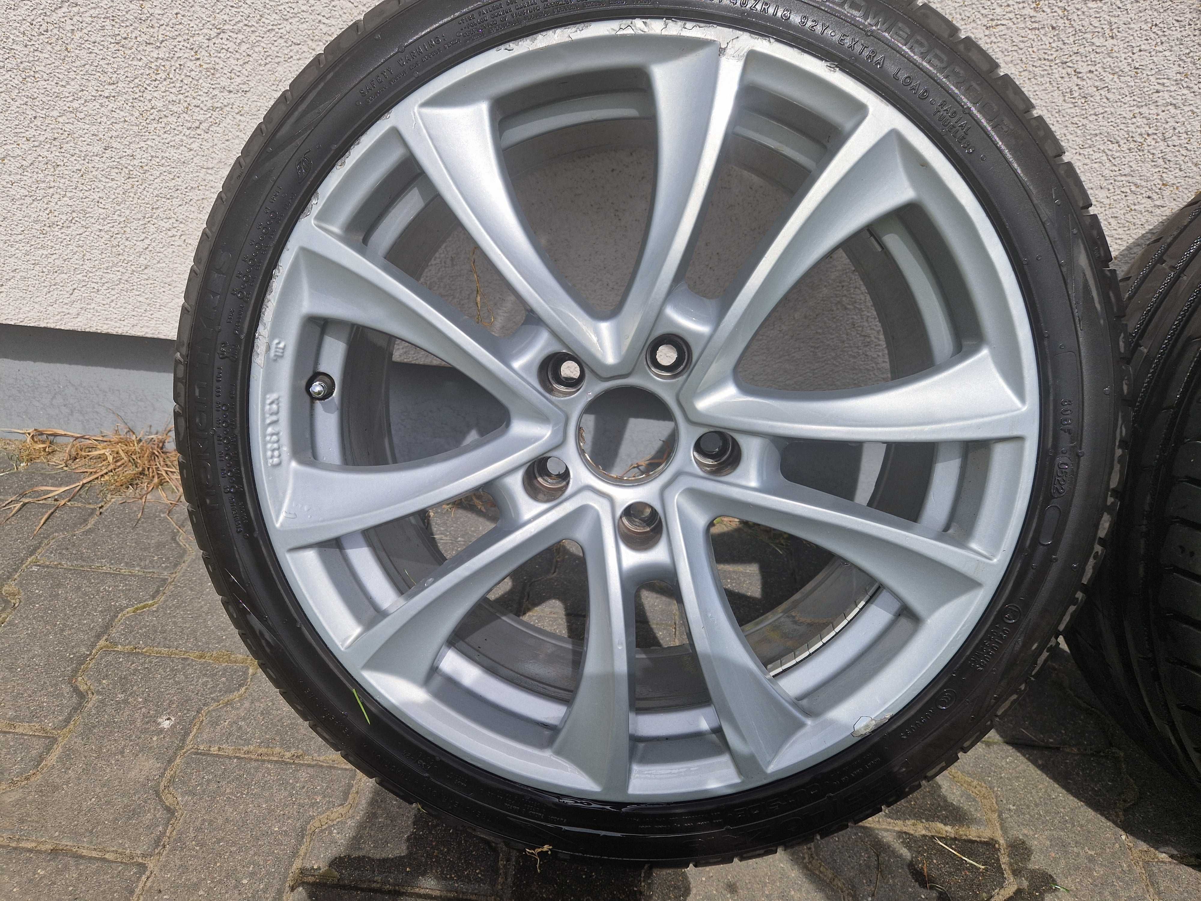 BMW Felgi + opony letnie z 2022 Nokian, 225/40/R18 jak nowe