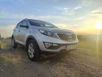 Kia Sportage 4x4 automat bogate wyposażenie