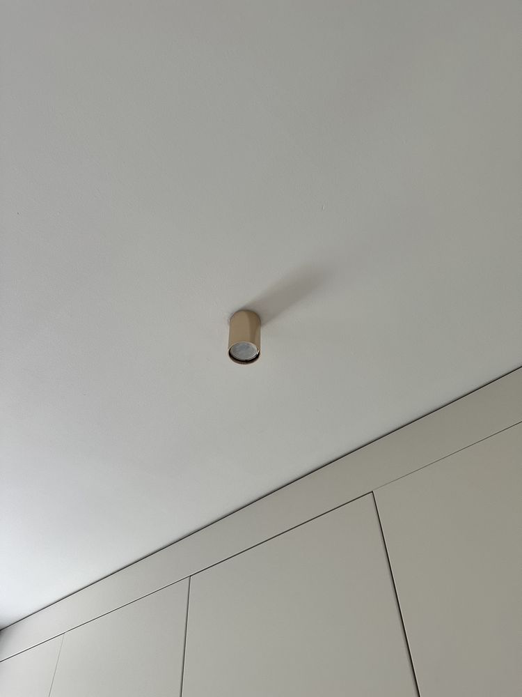 Oprawka lampa punktowa, spot sufitowy, natynkowa złota, połysk