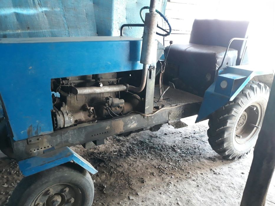 Трактор саморобний (4 циліндра)+ плуг+ культиватор