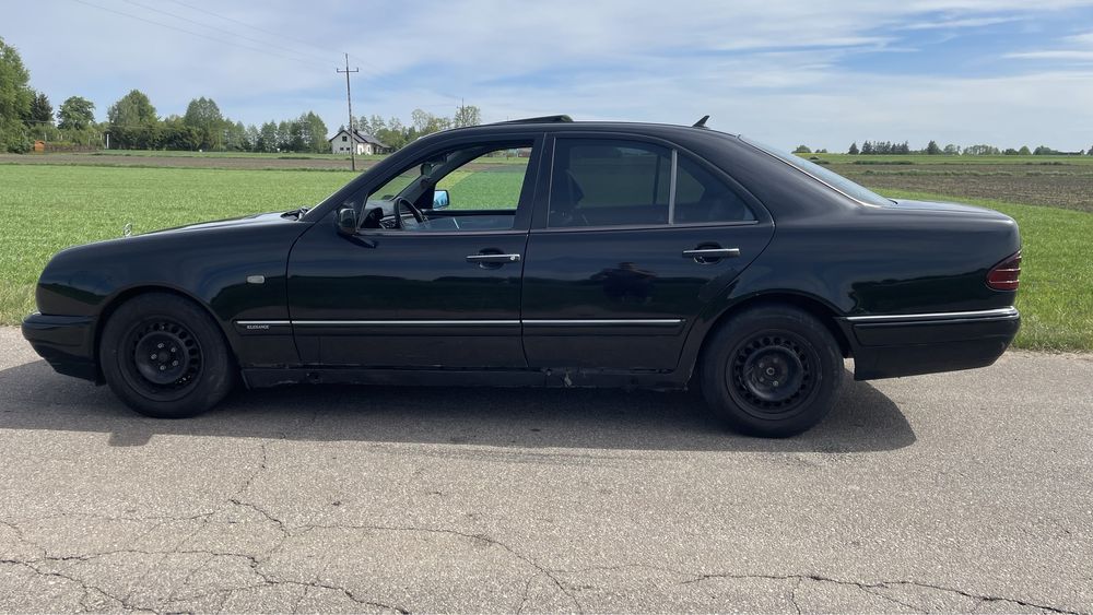 Mercedes w210 eklasa e300td om606 177km turbo avantgarde