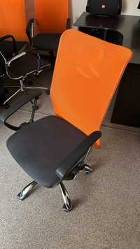 Крісло офісне АЕРО HB в ідеальносу стані (стул, кресло)