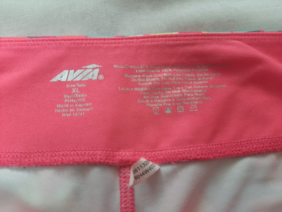 Шорти для гімністики Avia з квітним ромбіковим принтом