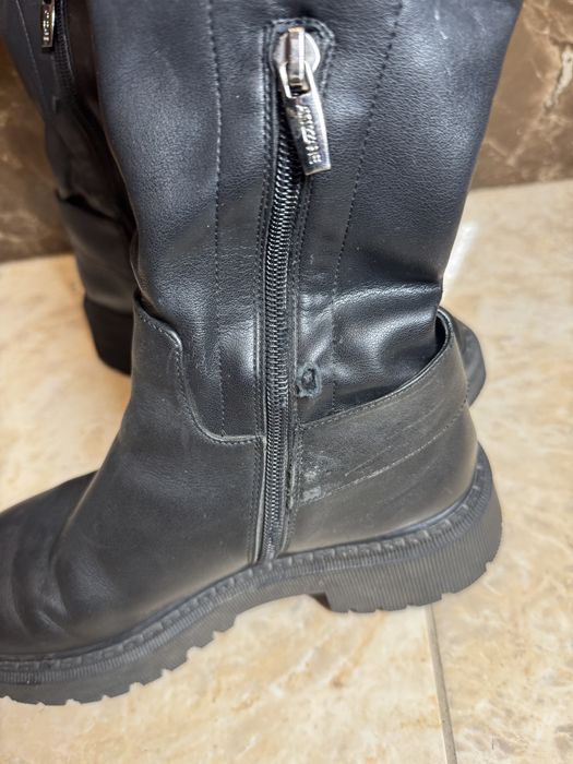 Шкіряні ботфорти Miraton.