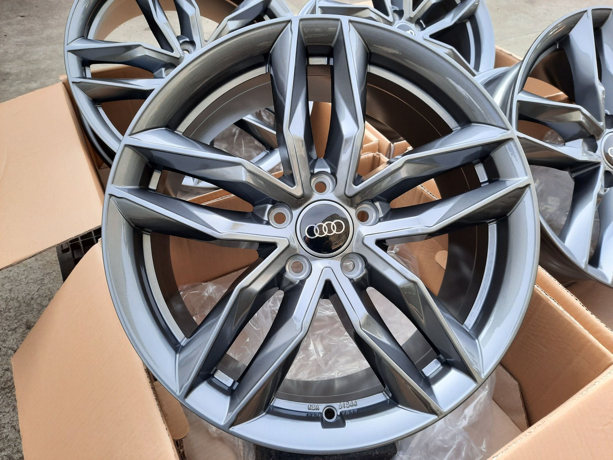 Alufelgi 19 AUDI 5x112 A4 B8 B9 A5 A7 A6 C6 C7 A8 ET30 RS3 Grafit!