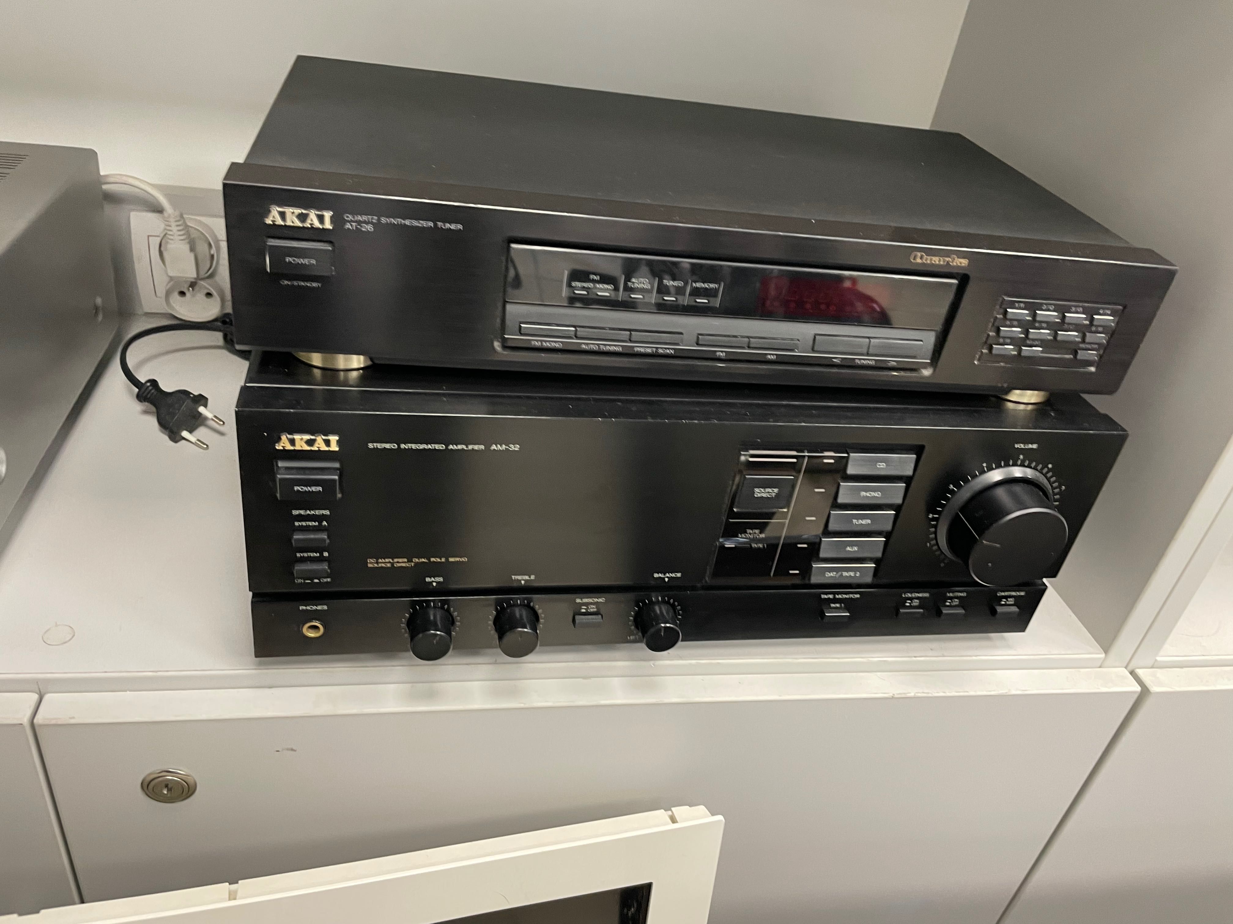 Konkretny Komplet Wzmacniacz Akai AM-32/CD Akai AT-26/GW/Wys!