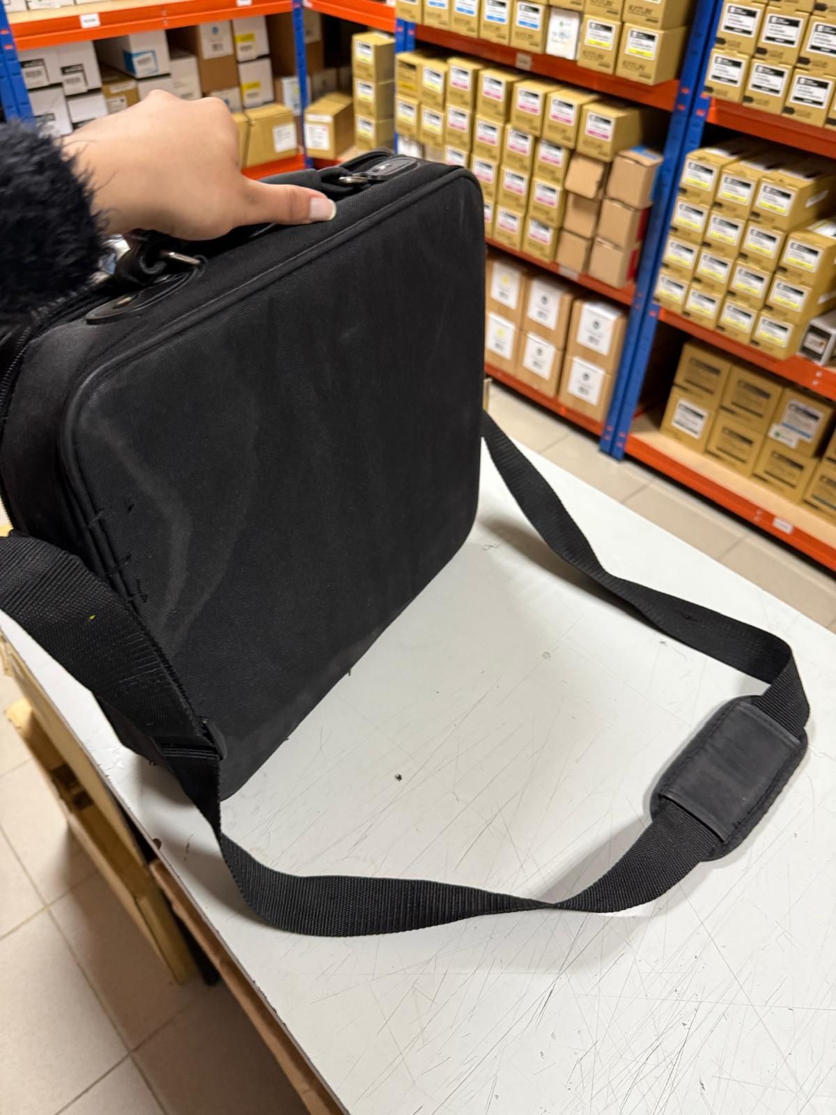 Bolsa para portátil resistente