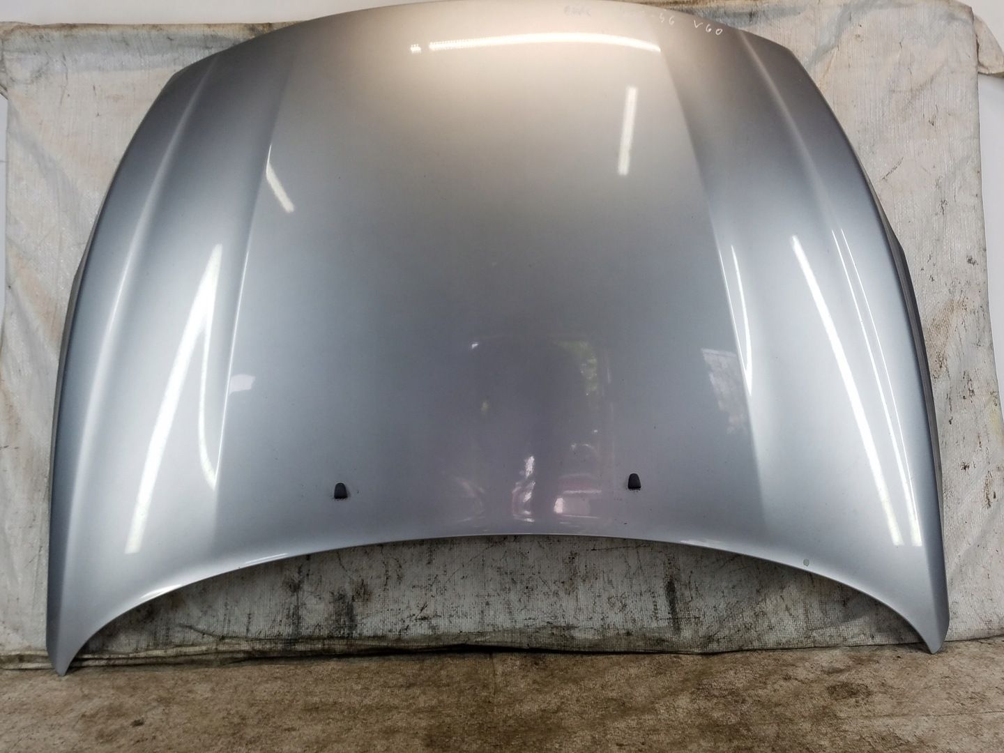 MASKA POKRYWA SILNIKA VOLVO V60 S60 II KOD 477-46