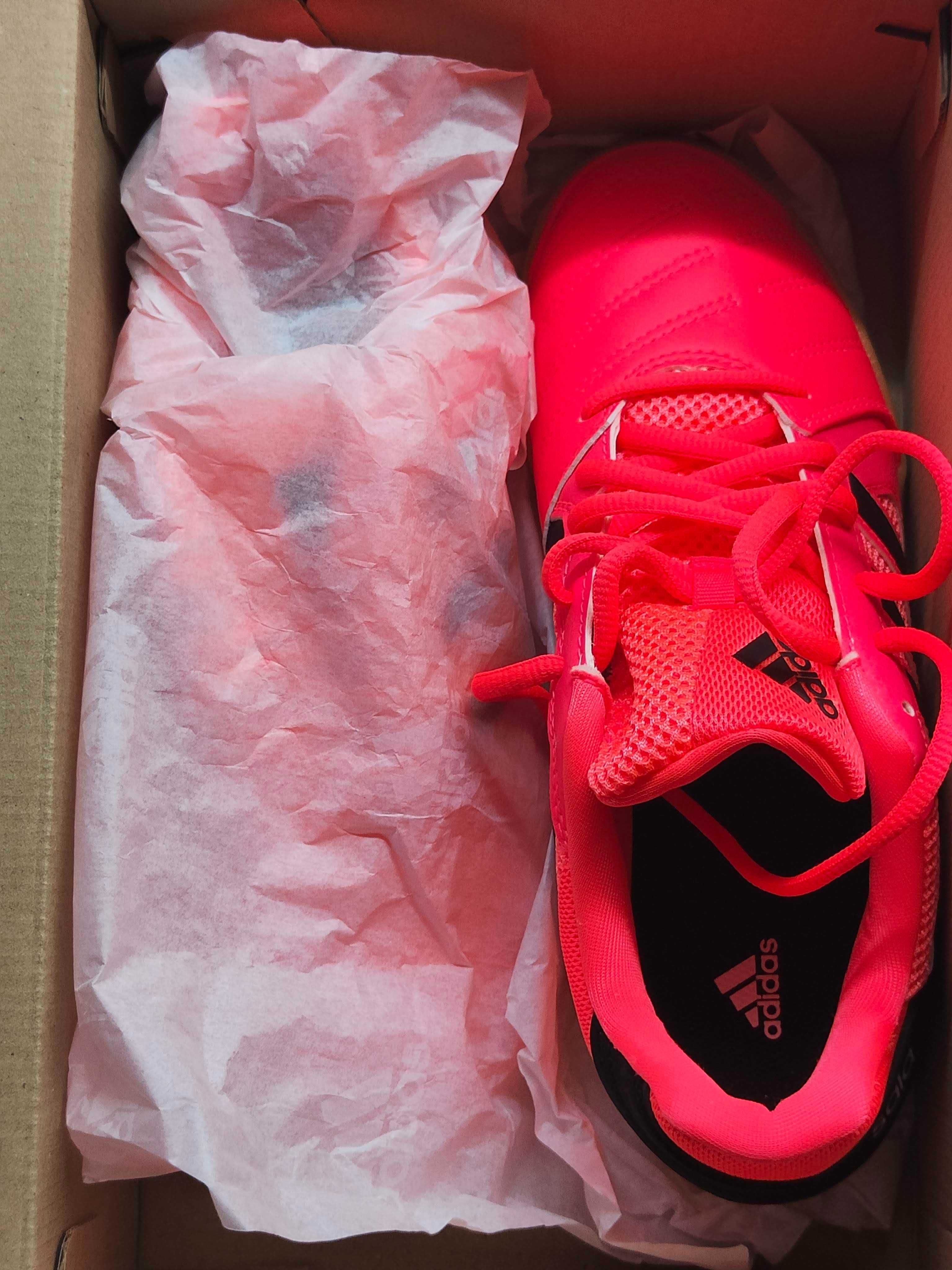 sapatilhas de futsal Adidas® originais, novas, em caixa e em garantia