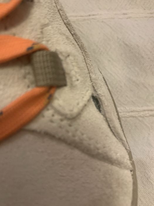 Buty sportowe The North  Face 39,5  z wada