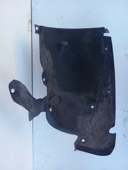 Przednie lewe nadkole Renault Megane III lift 2014r. Oryginał