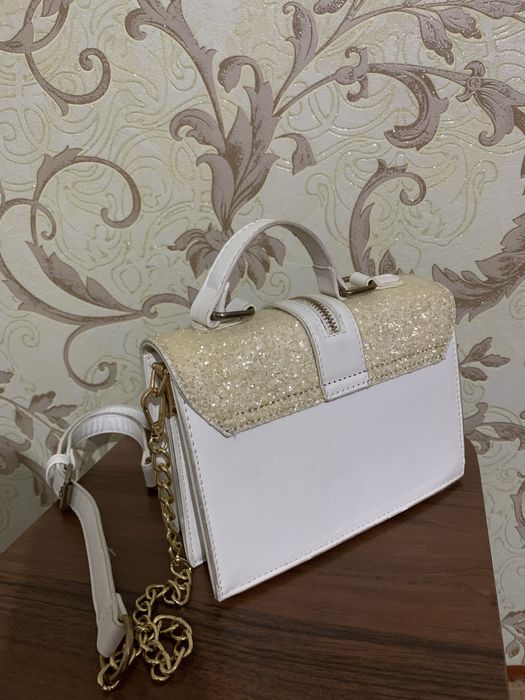 Продаю стильну сумочку