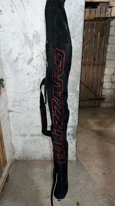 Narty ATOMIC z wiązaniami + pokrowiec BLIZZARD