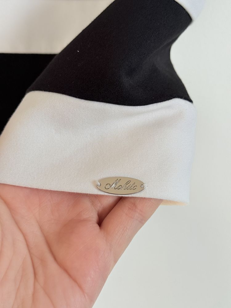 Sukienka Mohito lamówka czarna biała elegancka zamek letnia wizytowa