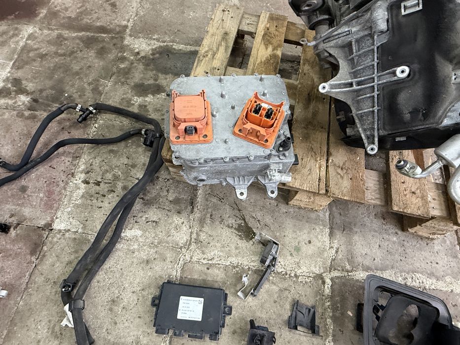 Двигатель BMW i3 2015 пробег 60тыс