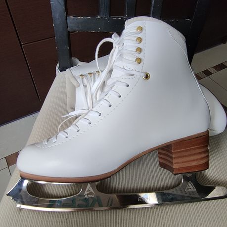 Łyżwy figurowe Jackson Elite 2900 9 (41)