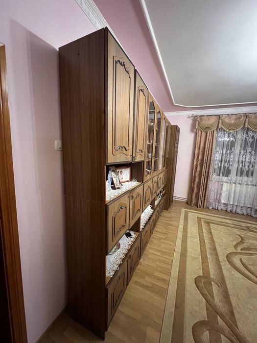 Стінка з шафою