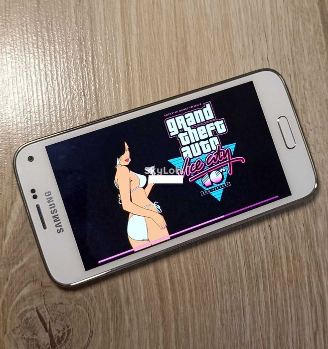 Мобільний телефон Samsung Galaxy S5 mini G800F Смартфон Стан нового