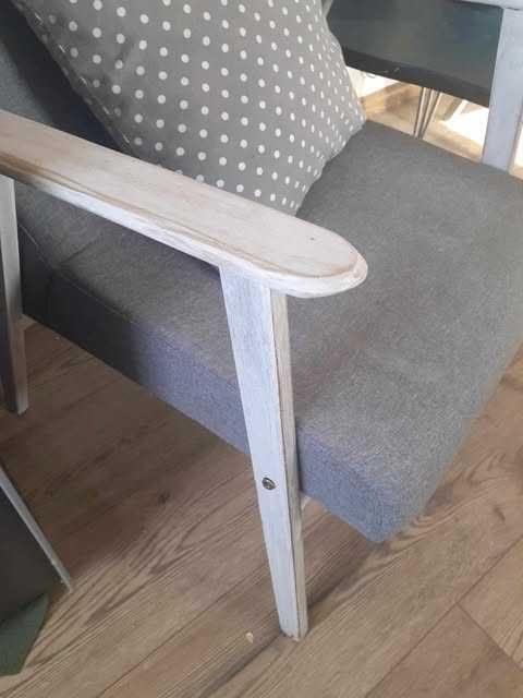 Fotele Lisek + stolik  PRL  Lis retro