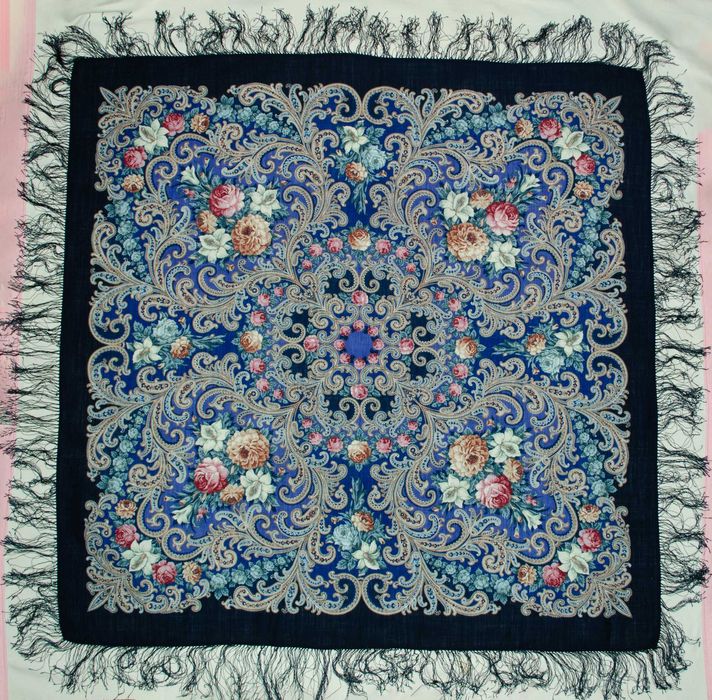 Павловопосадский платок "Тайна сердца"