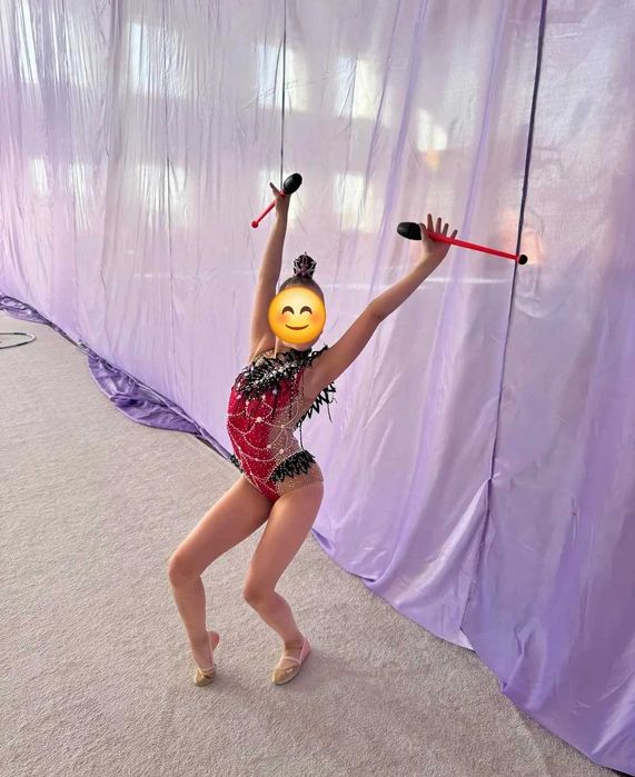 Купальник для художньої гімнастики