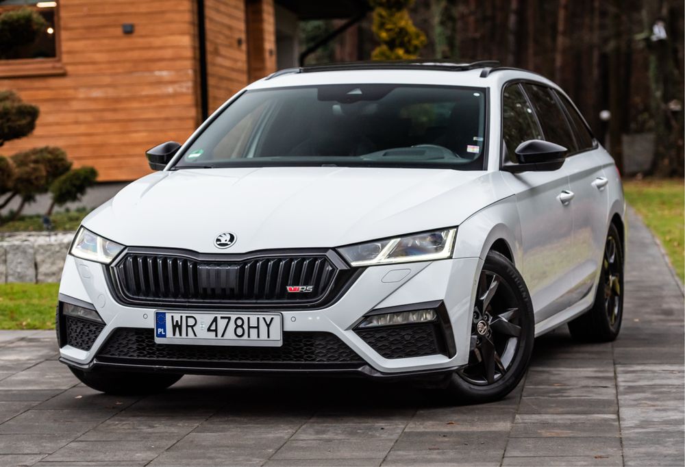 Skoda Octavia VRS 2.0TDI-200KM!~Panorama~Matrix~AKTYWNY WYDECH~Ambient