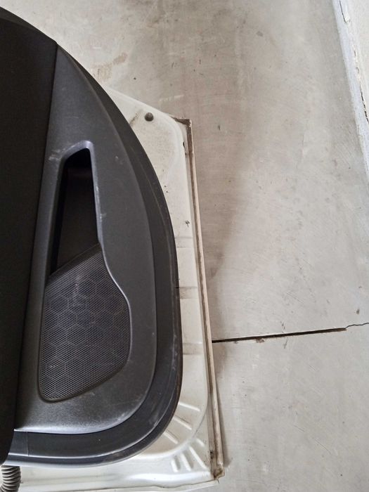 Drzwi tylne prawe Citroen C5 X7 08-15 r KWED
