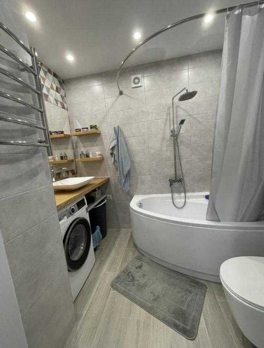 Продам 2 к. кв. Новые Дома, 3/5, улица Каденюка