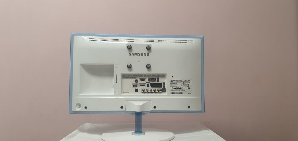 Monitor z funkcją telewizora Samsung T24D391EW TV biały